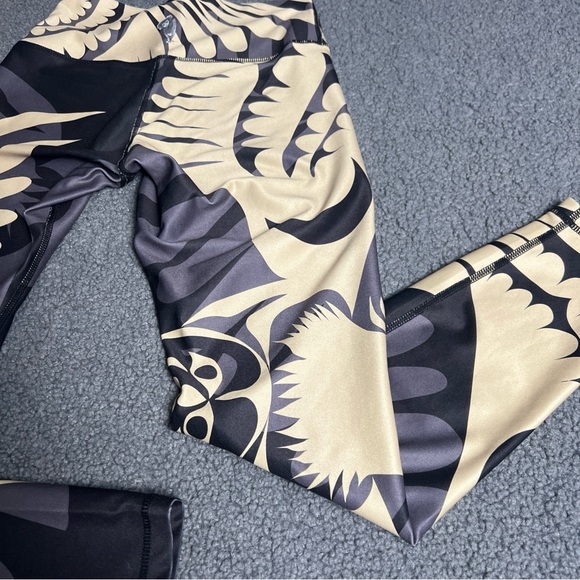 NoMiNoU Leggings Eagle Athleisure Sporty Yoga Pants XS - Picture 9 of 10